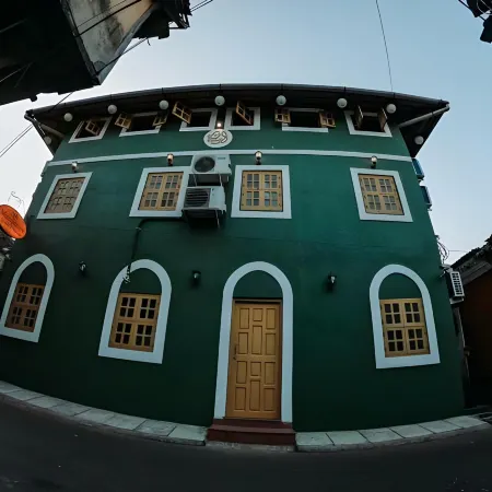 Marquito's Guest House