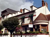 Logis Hotel le Cerf Hotels in Gien