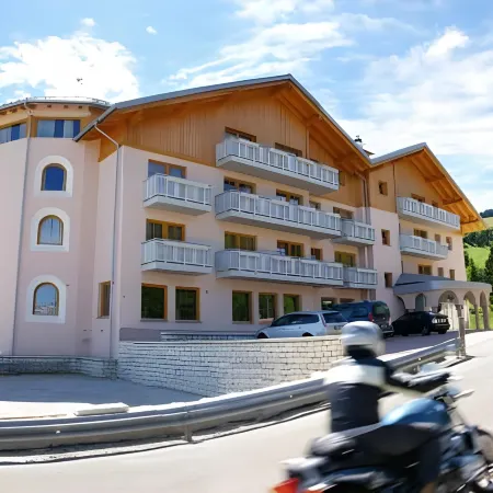 Hotel Norge Отели рядом с достопримечательностью «Монте-Бондоне»