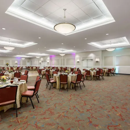 La Quinta Inn & Suites by Wyndham San Antonio Medical Ctr NW