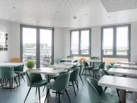 Hôtel Versailles Chantiers Hotels in Versailles
