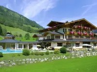 Feriendorf Ponyhof Hotels in Fusch an der GlocknerstraBe