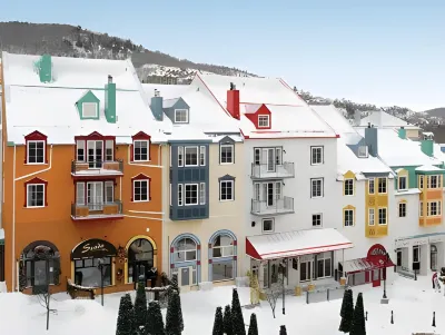 Place Saint Bernard Mont Tremblant Hotels near Roots