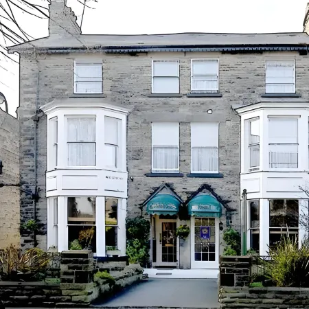 Arden House