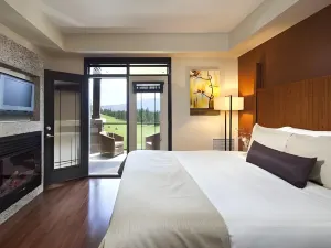 Copper Point Resort