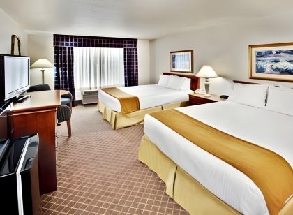 Holiday Inn Express & Suites Ames