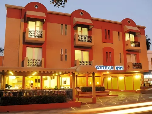 Hotel Azteca Inn