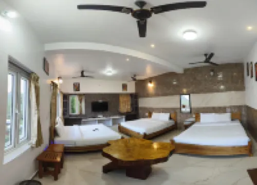 Paradise Peak Cottage