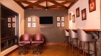 Lemon Tree Hotel, Thimphu - bar