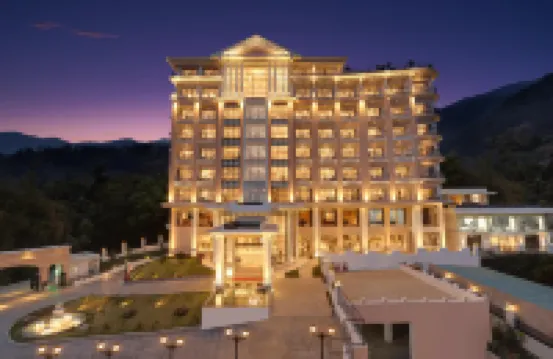 Lemon Tree Premier Budhanilkantha Kathmandu, Nepal Hotel berhampiran Biara Kopan