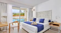 St. Constantin Sea Hotel and Spa Resort Hôtels à : Kato Gouves