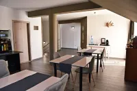 綠木住宅酒店 - 泳池