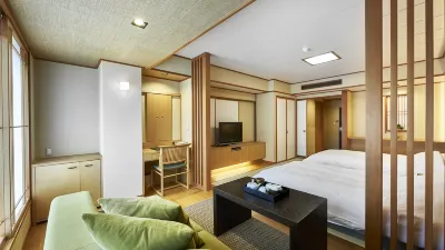 玉屋旅館 お湯かけ地蔵周辺のホテル