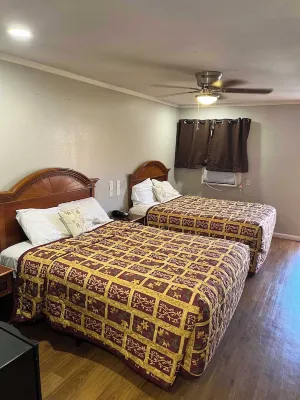 Ladybird Inn Hotels in Johnson City