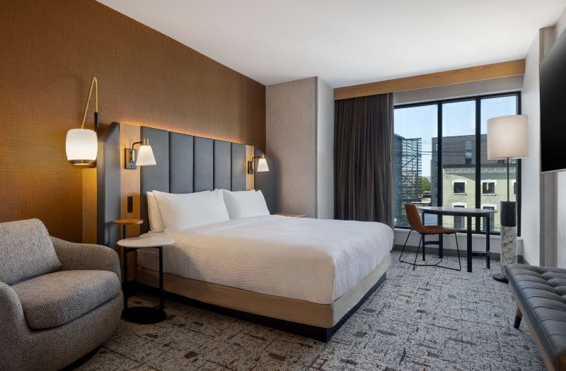 Tempo by Hilton Louisville Downtown NuLu