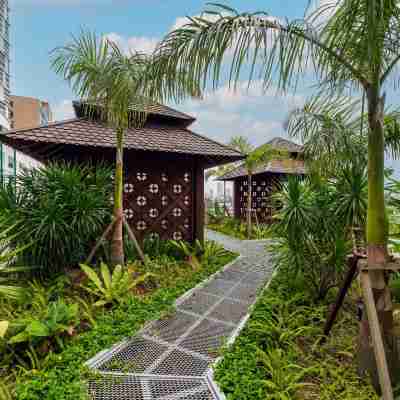 Luxury Couple Suites l Free Netflix l Massage Chair l Bathtub l Wifi 200Mbps l Bali Residence Hotel Exterior