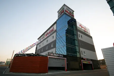 Pohang Ocheon Party Rock Motel Отели рядом с Аэропорт Пхохан