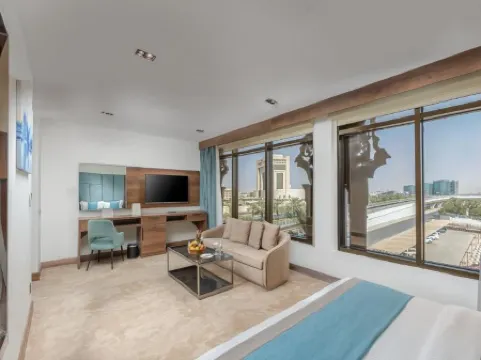 マダーレムホテル