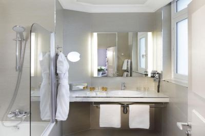 その他 ロチェスター シャンゼリゼパリの写真