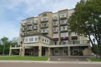Hôtel Shediac Hotels near Festival Arena
