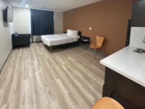 Studio 6 Suites Cameron Park, CA - Folsom Hotels in Cameron Park