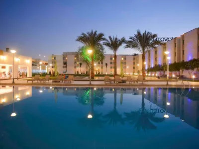 نوفوتيل المطار القاهرة