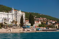 Hotel Savoy
