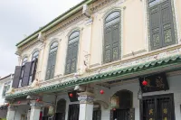 Fomecs Boutique Hotel, Jonker Street Hotels near Top Spinning Academy