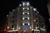 Hotel Mounia
