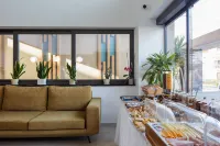 Sapphire Blue Suites - breakfast