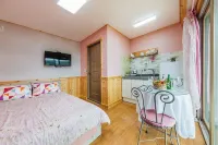 Sea Bird Bed and Breakfast