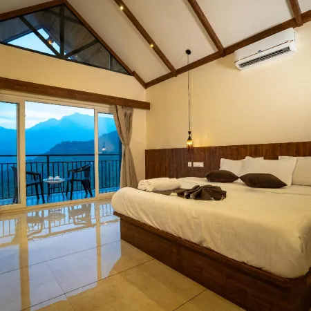 Nexstay Karimb Resorts