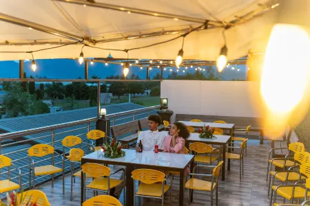 Airport Ace Hotel Отели рядом с достопримечательностью «Шри-Сива Субрамания Свами Храм»