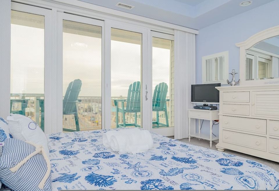 Photo inspiration: Fresh Look at Penthouse By The Sea Huge Home With Amazing Views Virginia