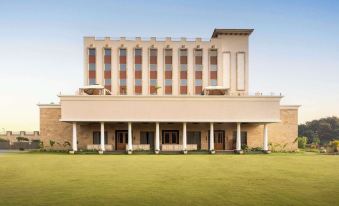 Jasraj Palace Yavatmal Hotel Restaurant