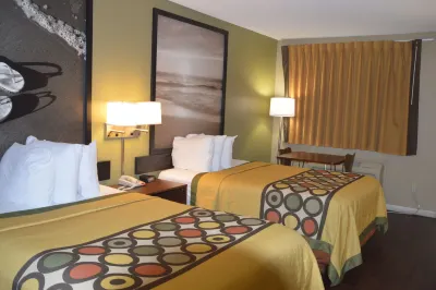 Super 8 by Wyndham Monticello Hotels in Monticello