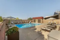 Best Western Plus Sun Canyon - Pools