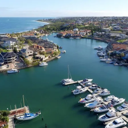 Located in the Mindarie Marina a Luxury House in a Perfect Location