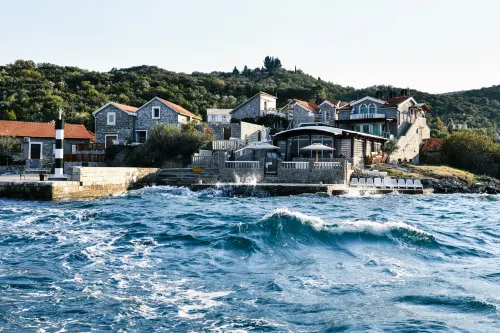 Ground floor apartment, private beach and seaview - 3-Star