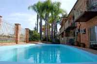 Tallarook Motor Inn - piscina