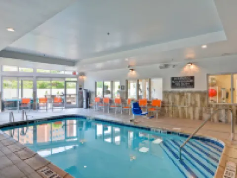 Courtyard Long Island Islip/Courthouse Complex Hotels in Central Islip