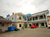 OYO 247 Wisma Merdeka Syariah Hotel dekat Showroom Honda Tanjung Api Api (TAA)