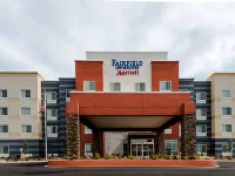 フェアフィールド・イン＆スイート・エンタープライズ エンタープライズのホテル