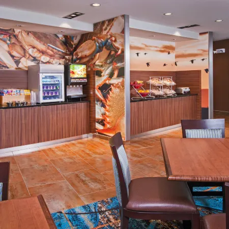 Fairfield Inn & Suites Easton