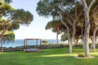 Pine Cliffs Residence, a Luxury Collection Resort, Algarve Hotels near Olheiros de Água Doce
