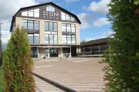 Dom Hotel