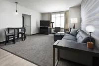 Residence Inn Long Island Garden City Hotel a 