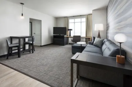 Residence Inn Long Island Garden City
