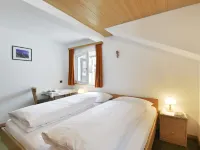 Demetz Hotels in Ortisei