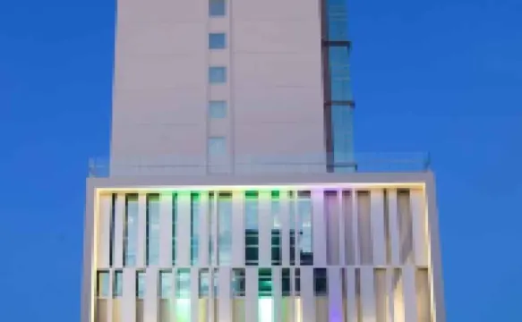 Golden Tulip Essential Makassar Hotels in 